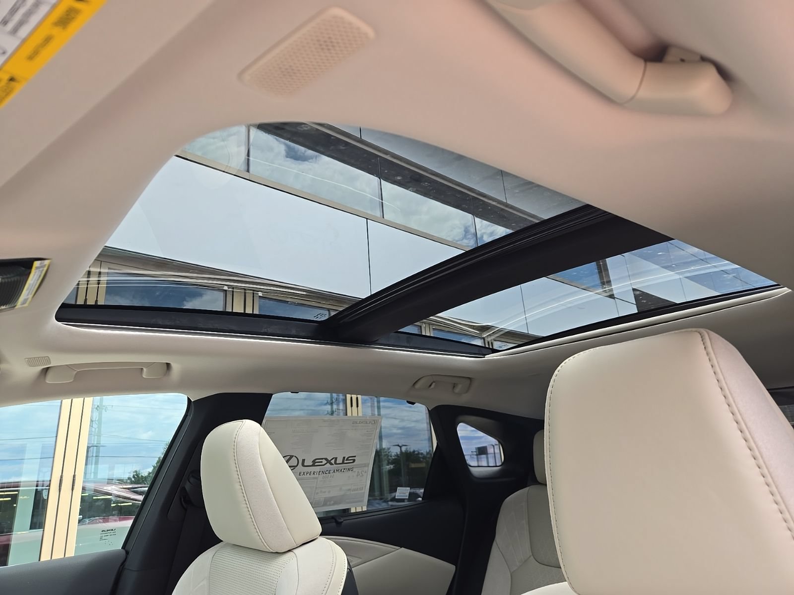 2026 Lexus RX 350 Luxury - Photo 23
