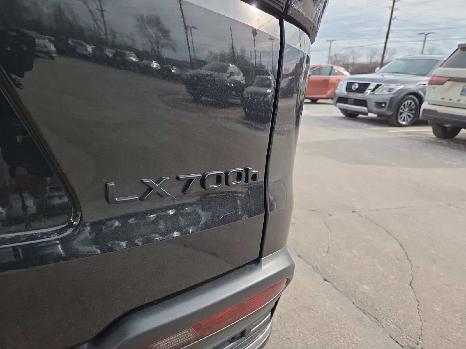 2025 Lexus LX 700h Luxury - Photo 11