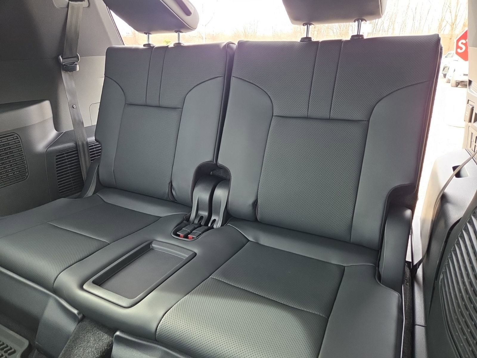 2025 Lexus LX 700h Luxury - Photo 15