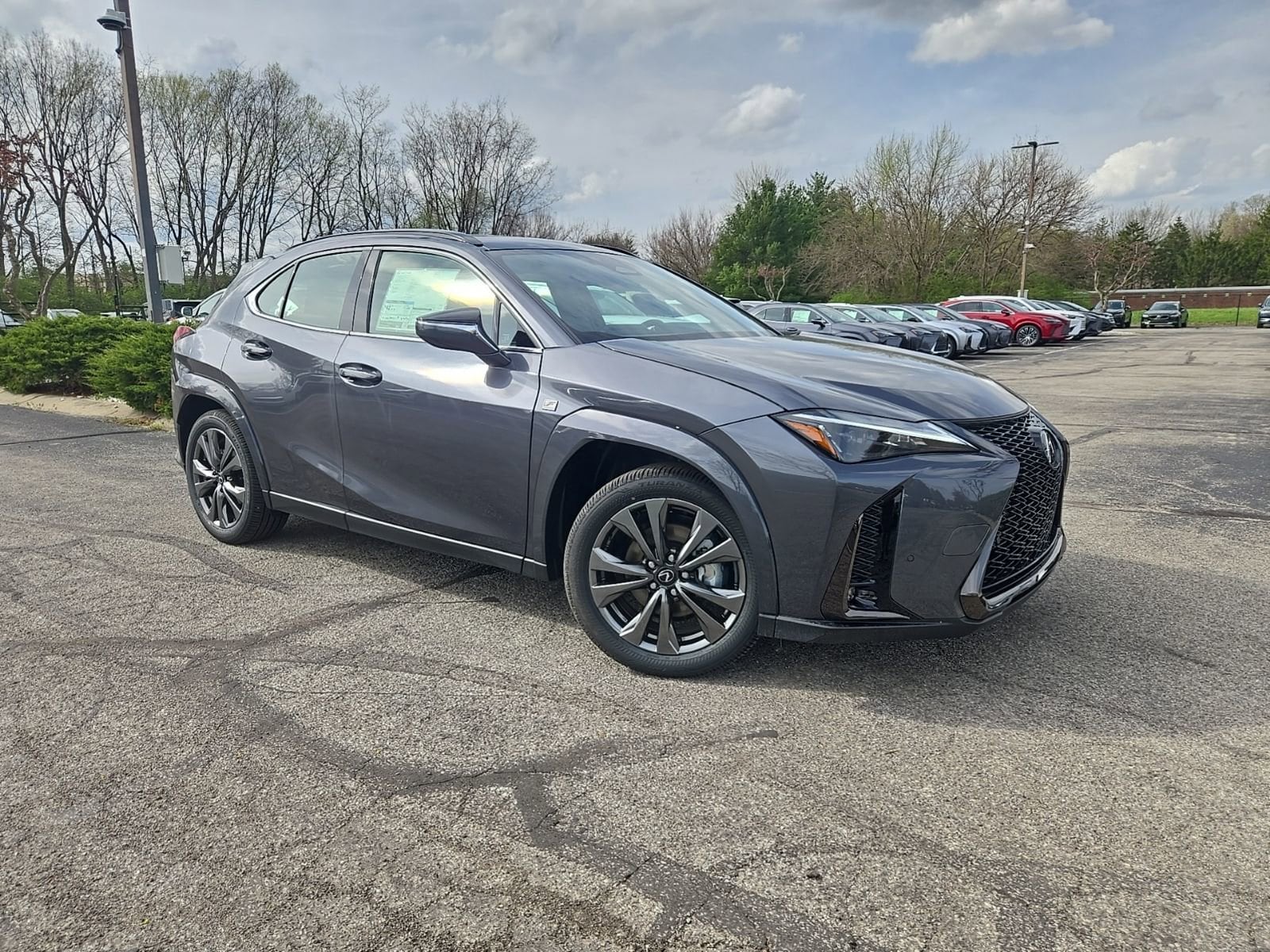 2026 Lexus UX Hybrid 300h F Sport Design - Photo 2