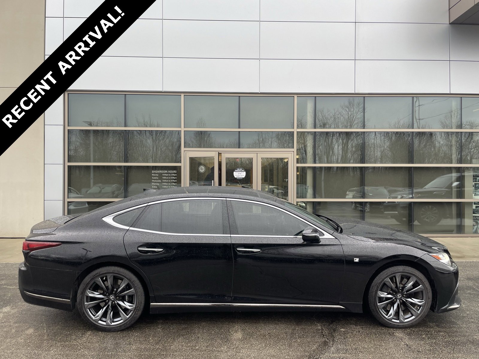 2021 Lexus LS Base's photo