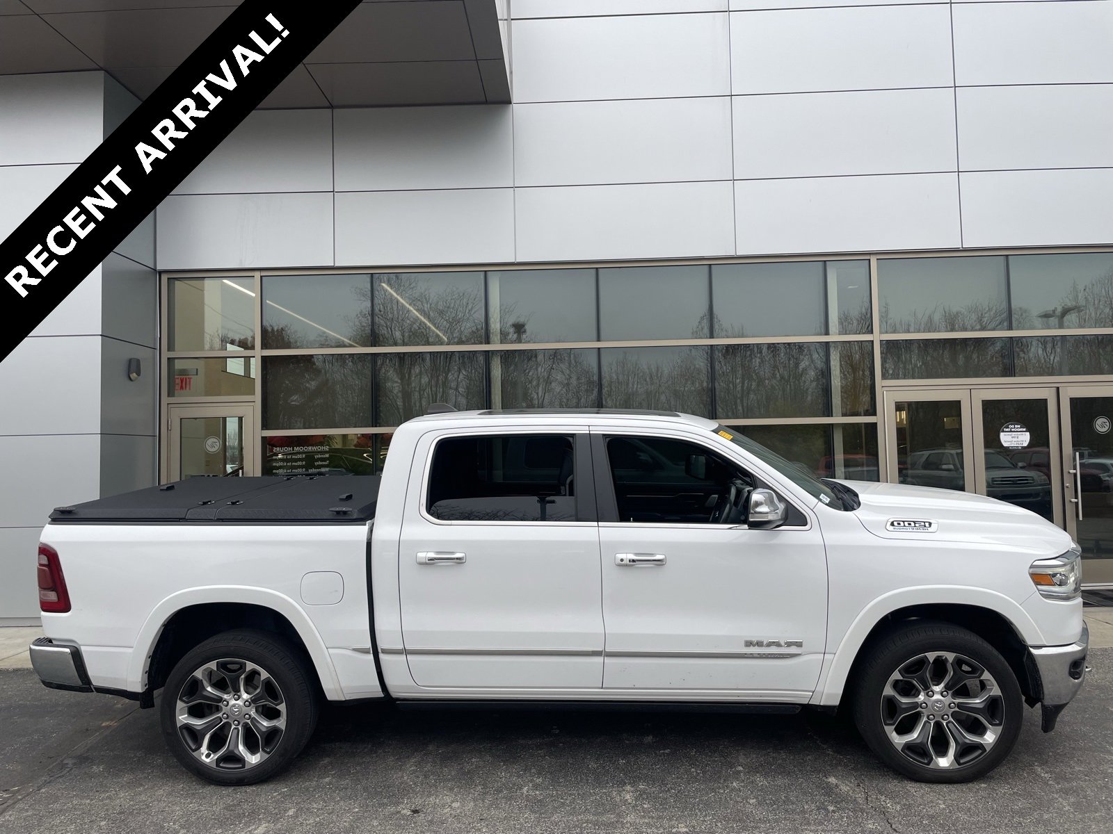 2021 RAM Ram 1500 Pickup Limited's photo