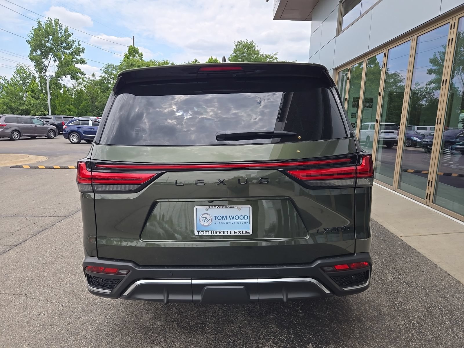 2026 Lexus LX 600 F-Sport - Photo 13