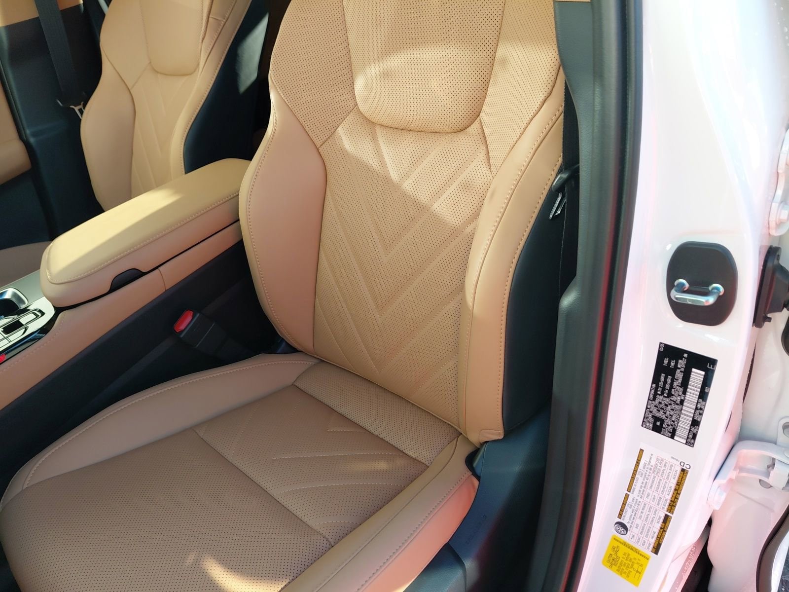 2026 Lexus NX 450h+ Premium - Photo 18