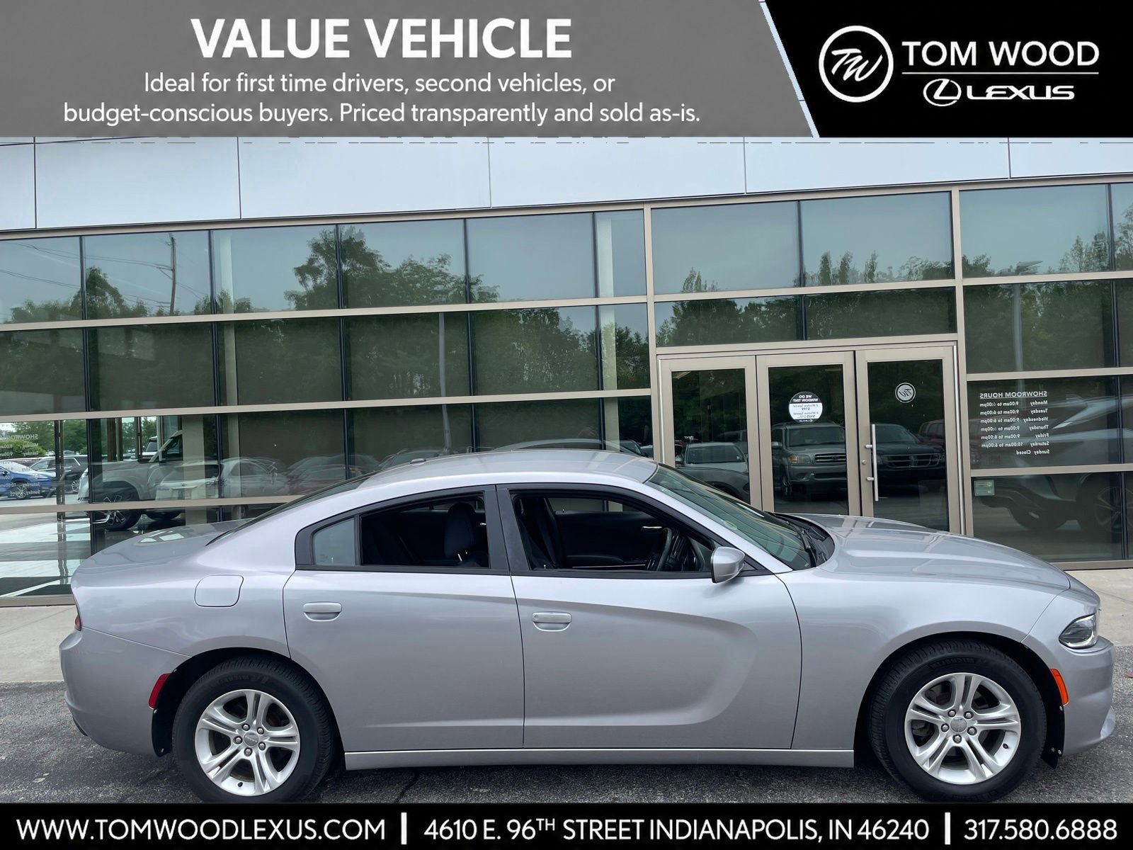 2015 Dodge Charger SE's photo