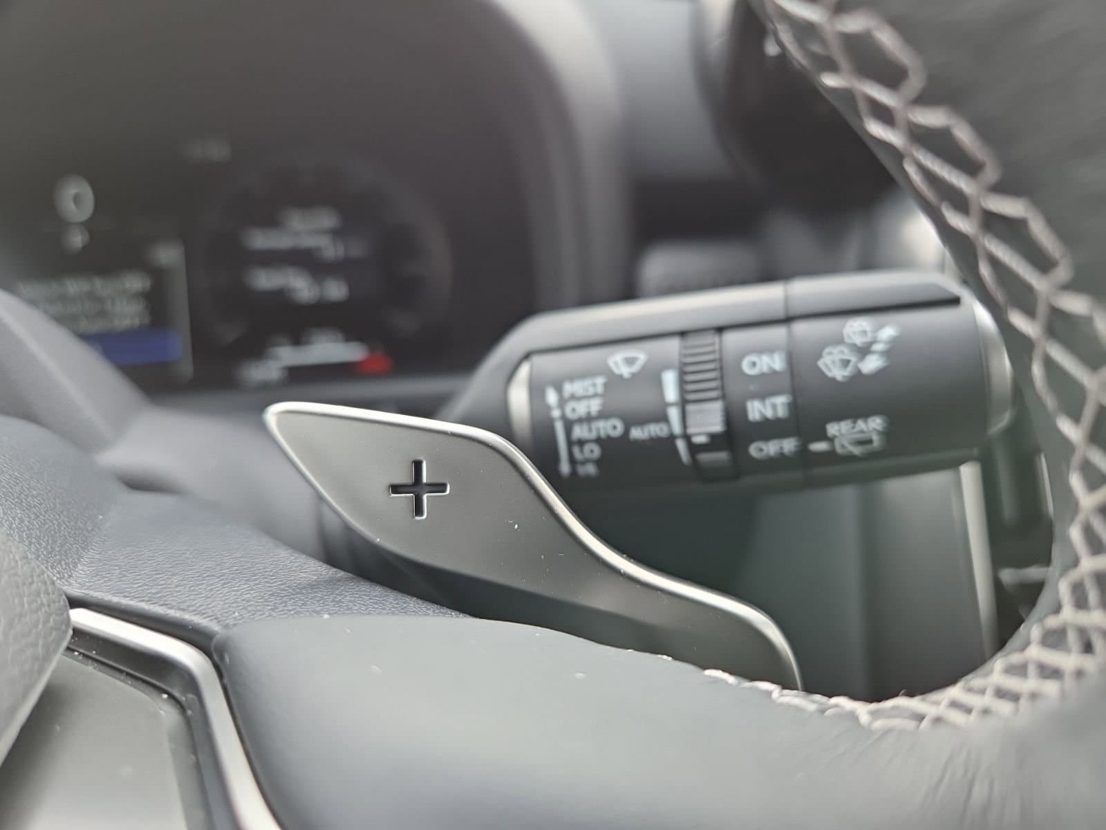 2025 Lexus LX 700h Luxury - Photo 39