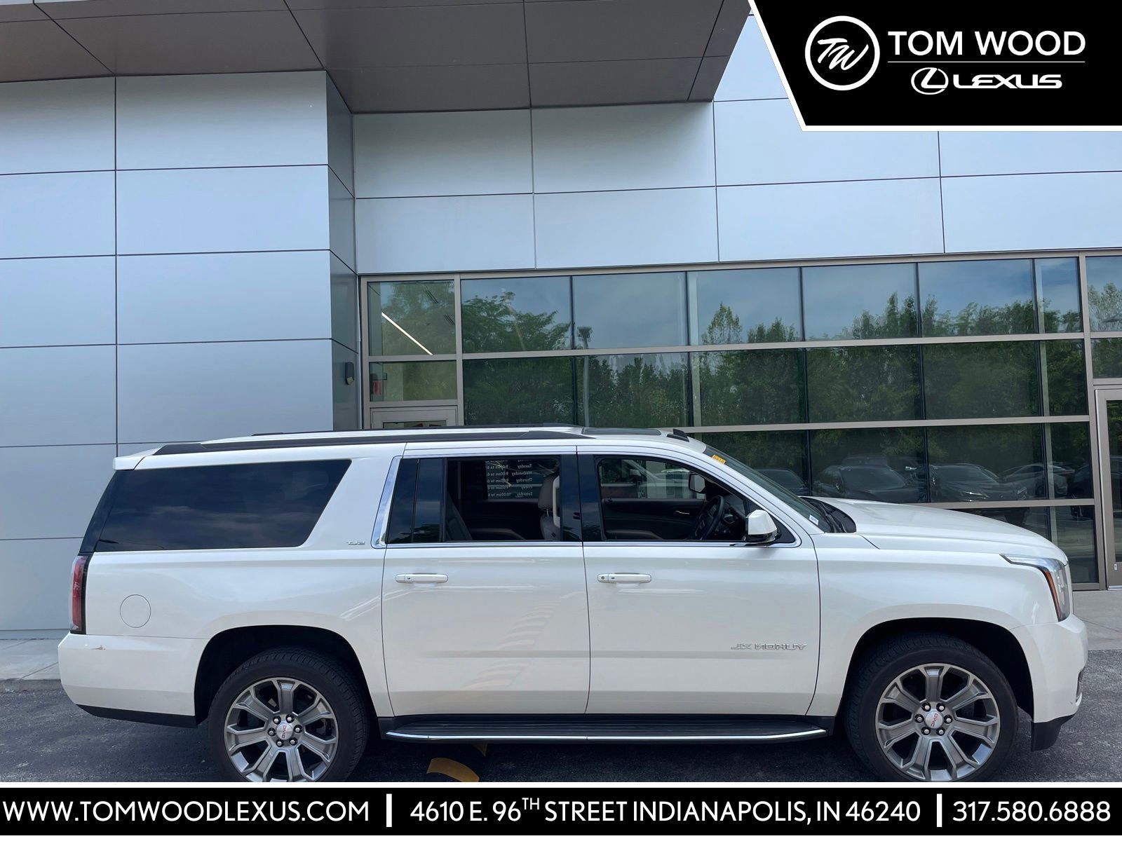 2015 GMC Yukon 4WD SLT's photo