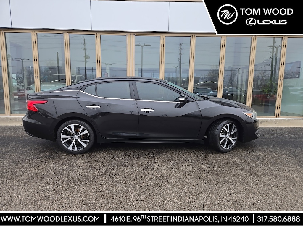 Used 2017 Nissan Maxima 3.5 SV Sedan