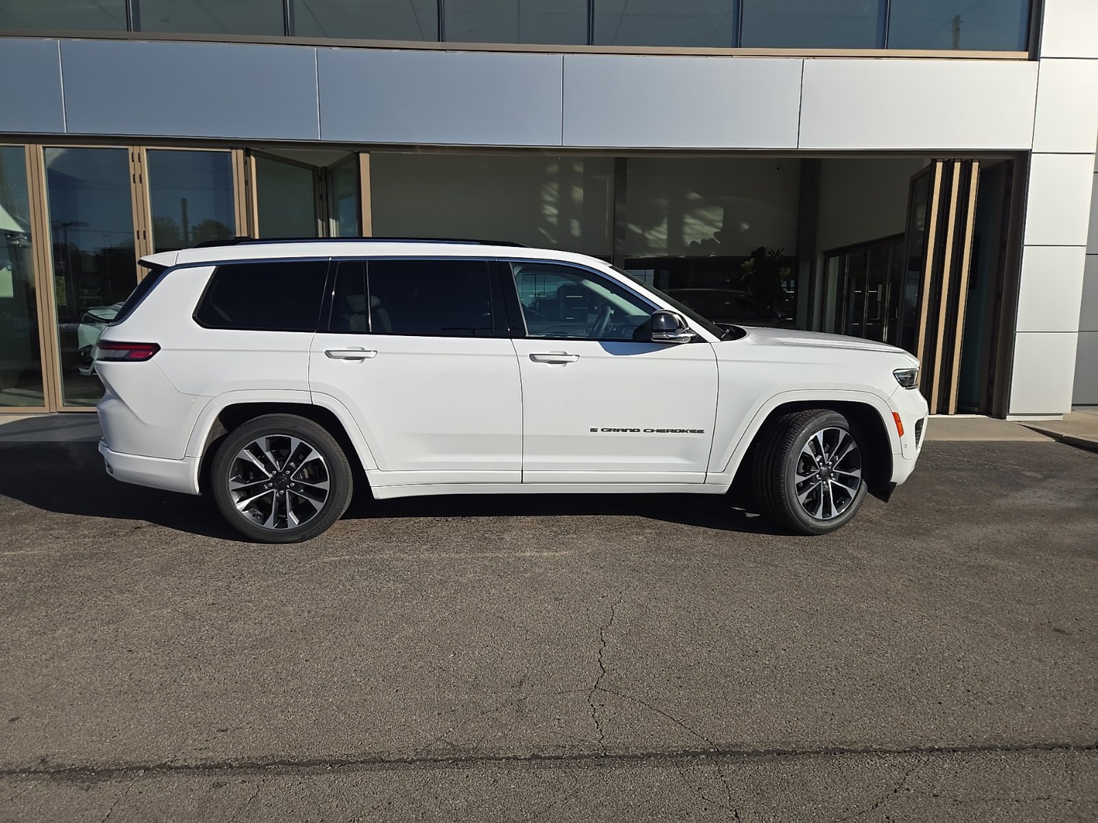 2023 Jeep Grand Cherokee L