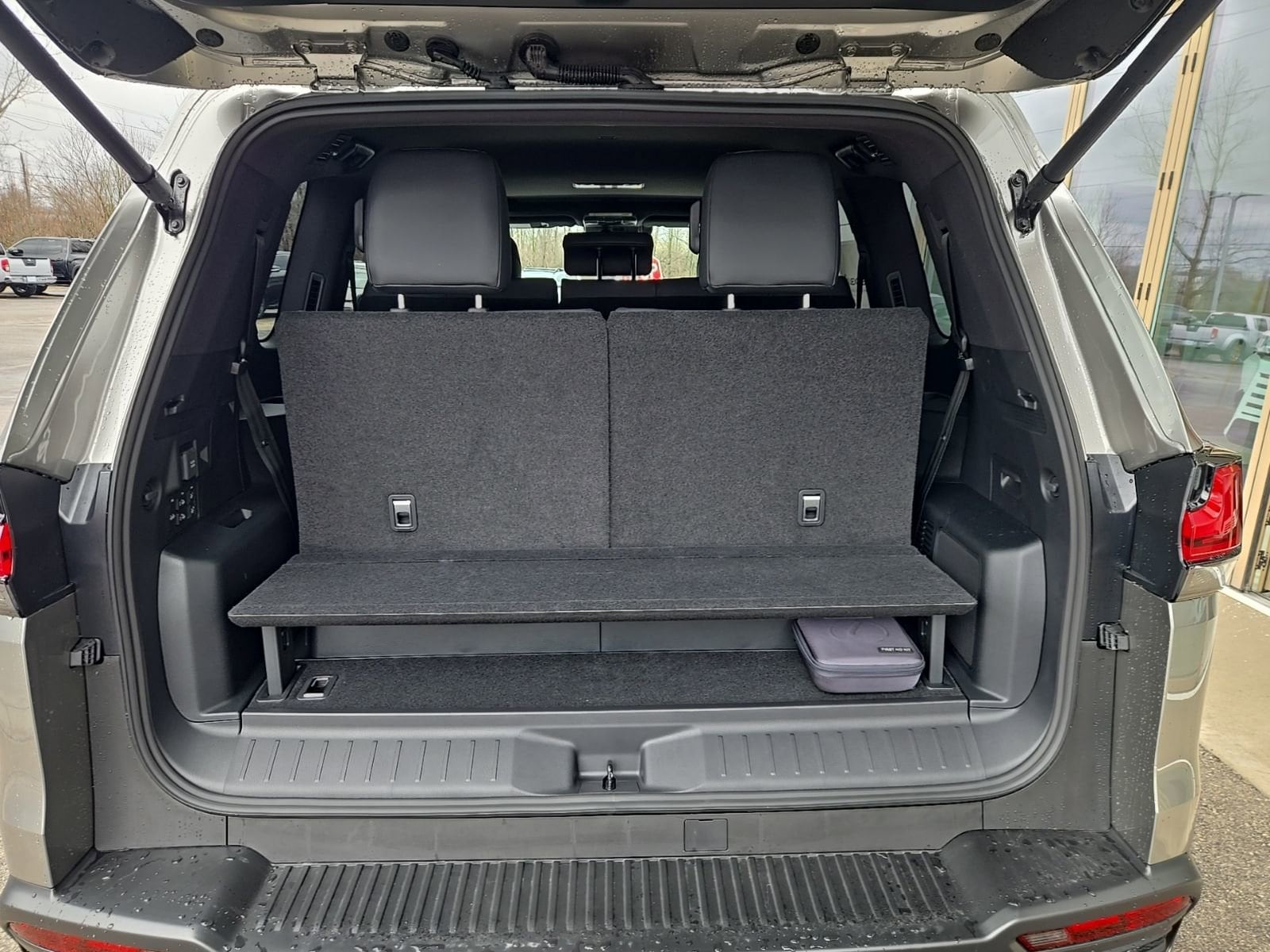 2026 Lexus LX 700h Luxury - Photo 14