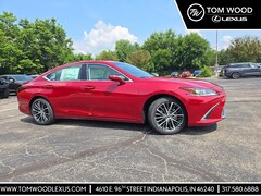 2025 LEXUS ES 300h SEDAN