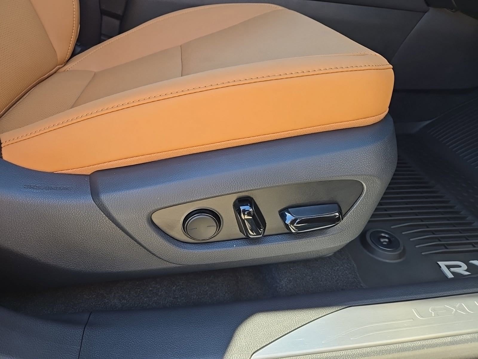 2026 Lexus RX 350 Premium - Photo 28