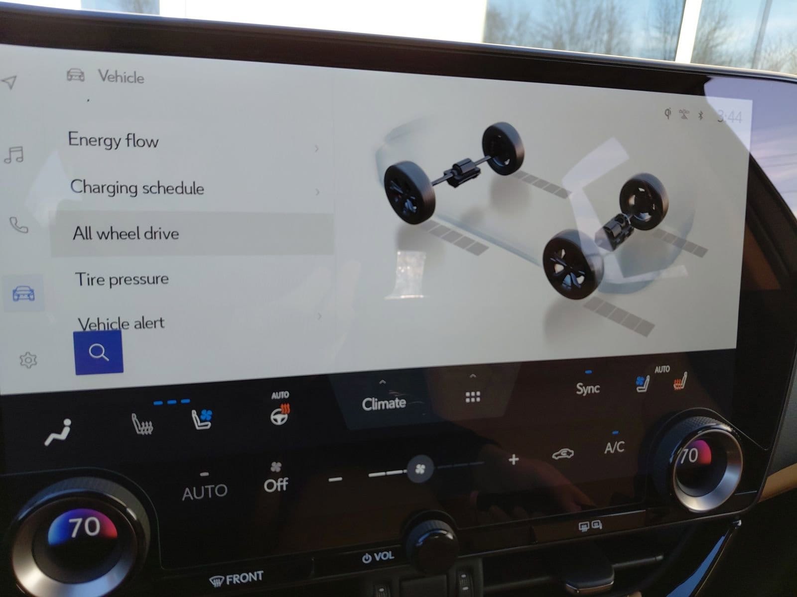 2026 Lexus NX 450h+ Premium - Photo 44