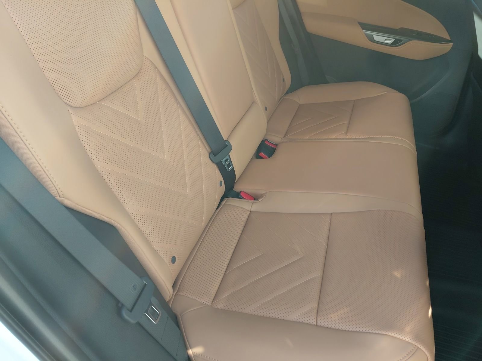 2026 Lexus NX 450h+ Premium - Photo 24