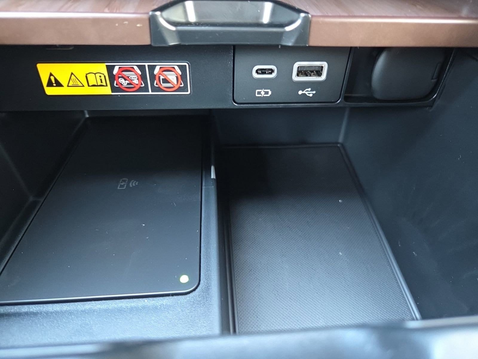 2026 Lexus RX 450h+ Premium - Photo 34