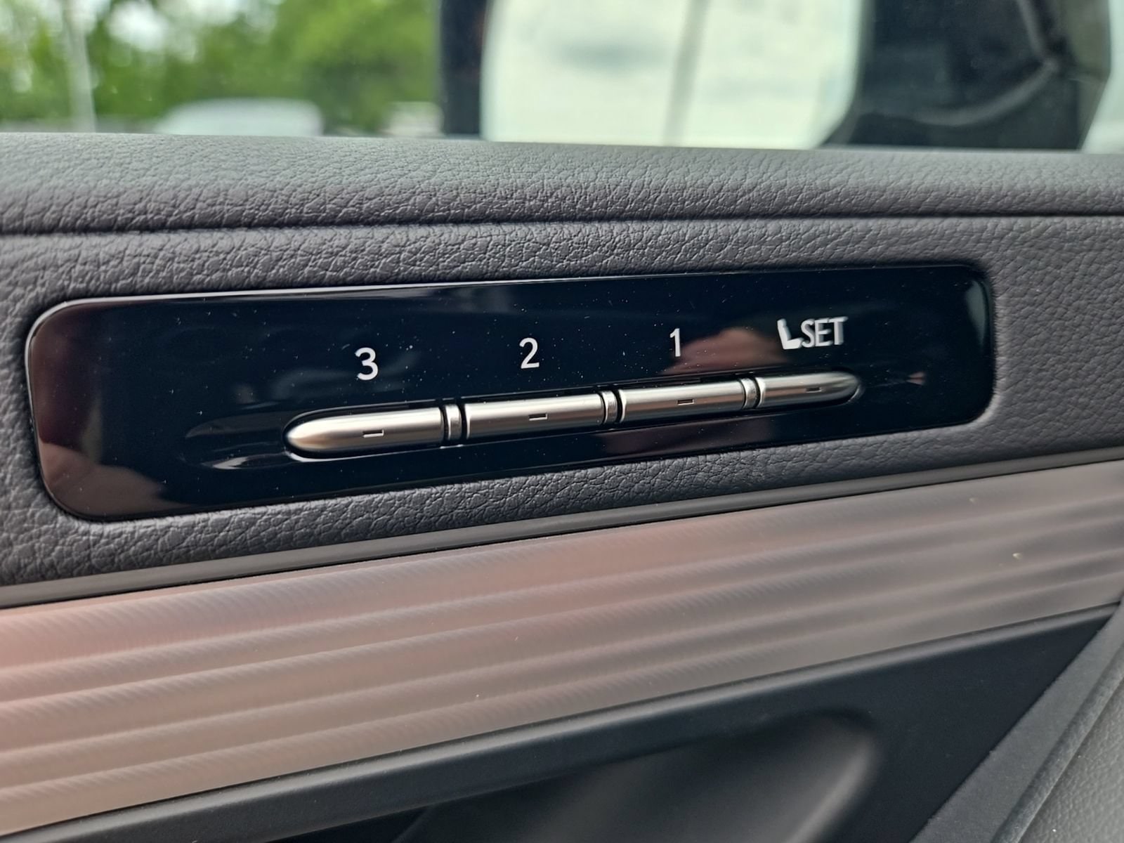 2026 Lexus LX 600 F-Sport - Photo 26