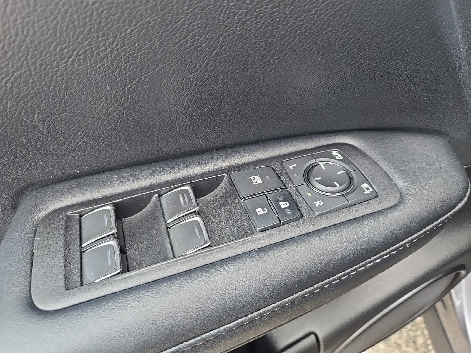 2021 Lexus RX Hybrid 450h - Photo 26