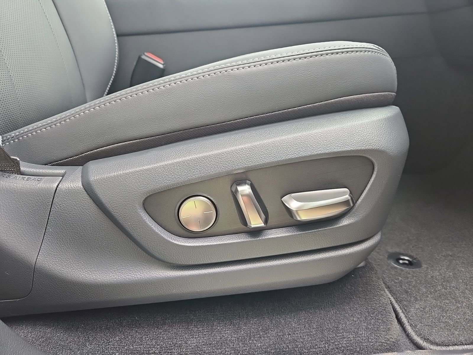 2026 Lexus LX 700h Luxury - Photo 28