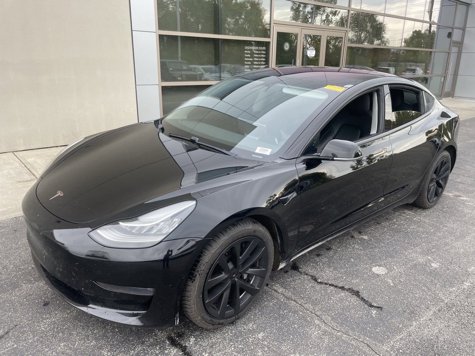 Used 2019 Tesla Model 3 Mid Range with VIN 5YJ3E1EA2KF325209 for sale in Indianapolis, IN