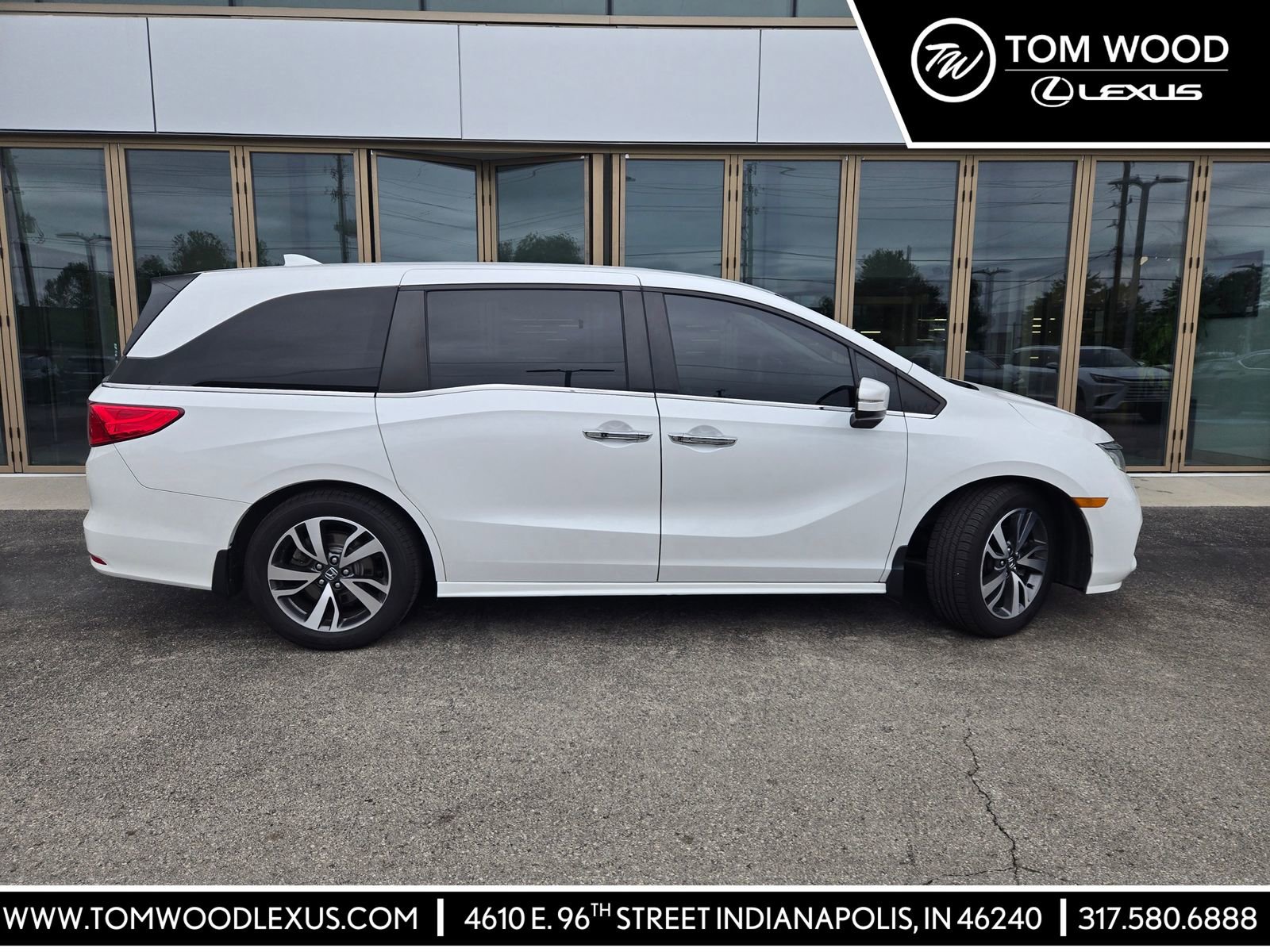 2021 Honda Odyssey Touring's photo