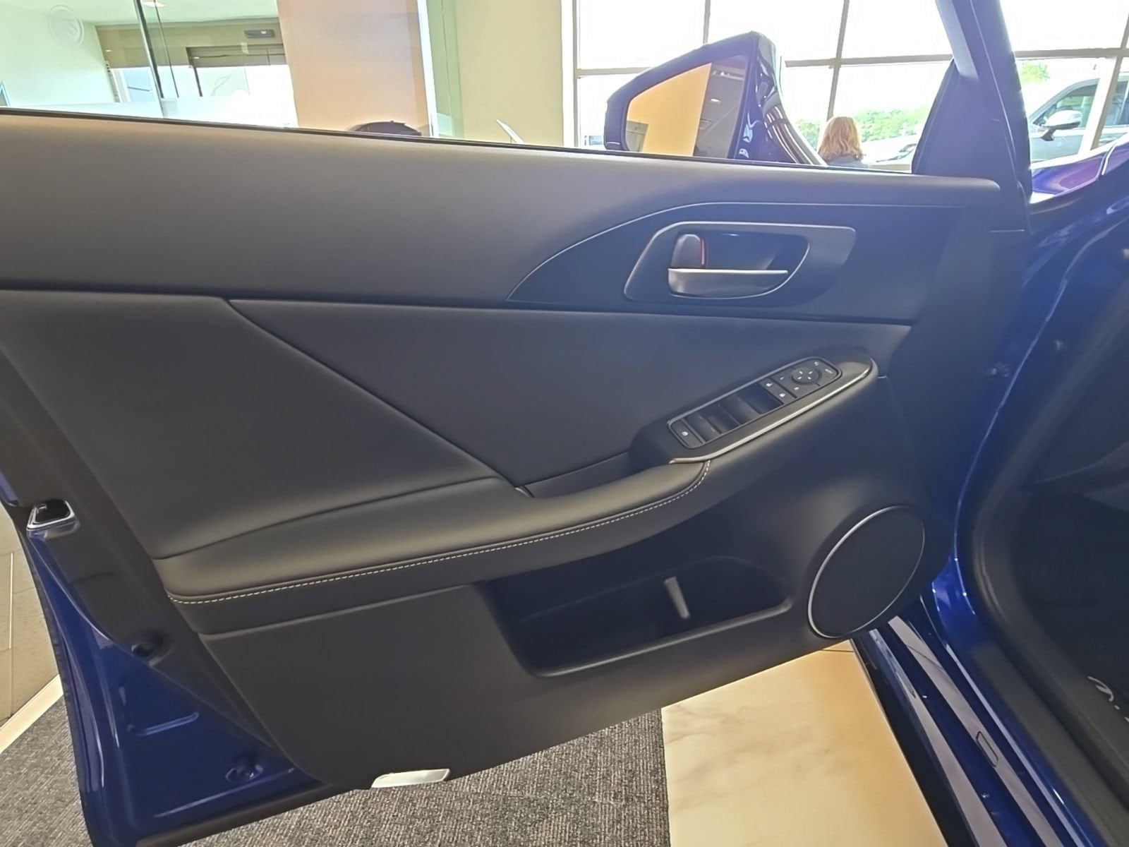 2026 Lexus IS 350 F SPORT DESIGN - Photo 23