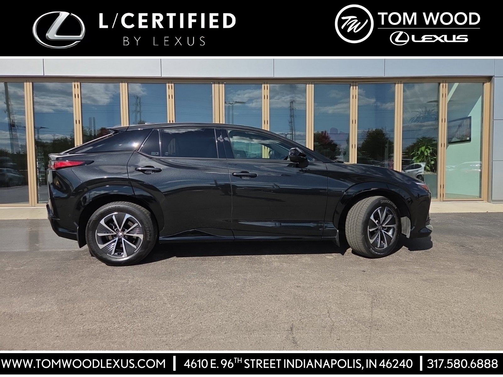 2024 Lexus RZ Premium's photo