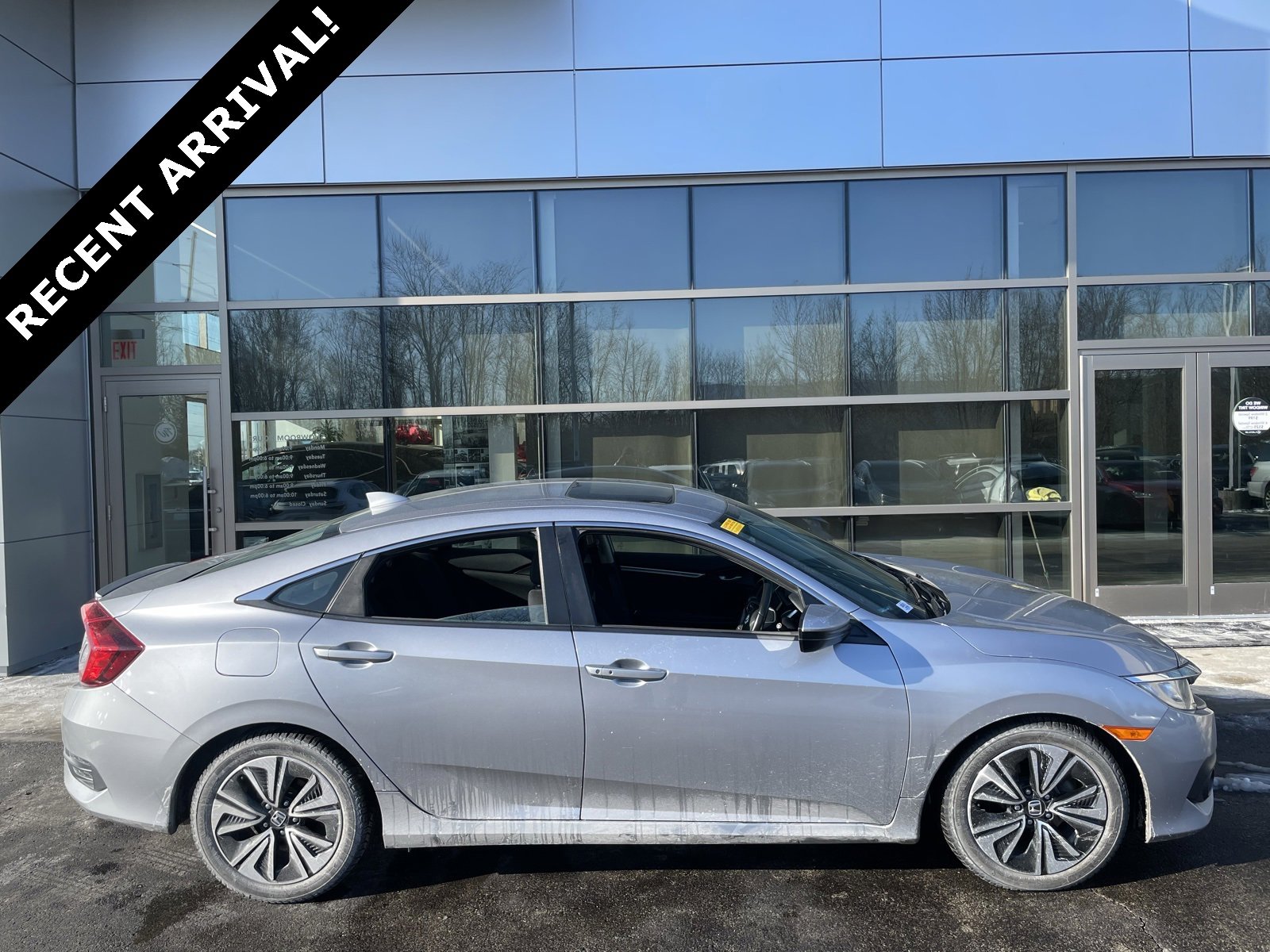 2018 Honda Civic EX-T's photo