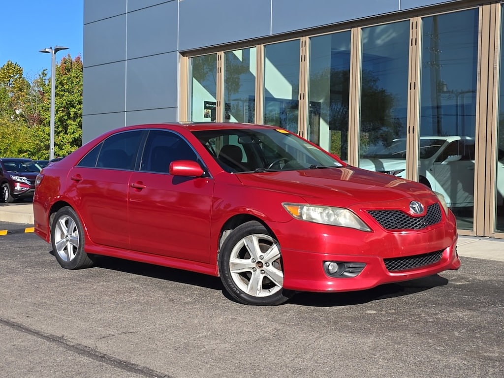 Used 2010 Toyota Camry SE Sedan