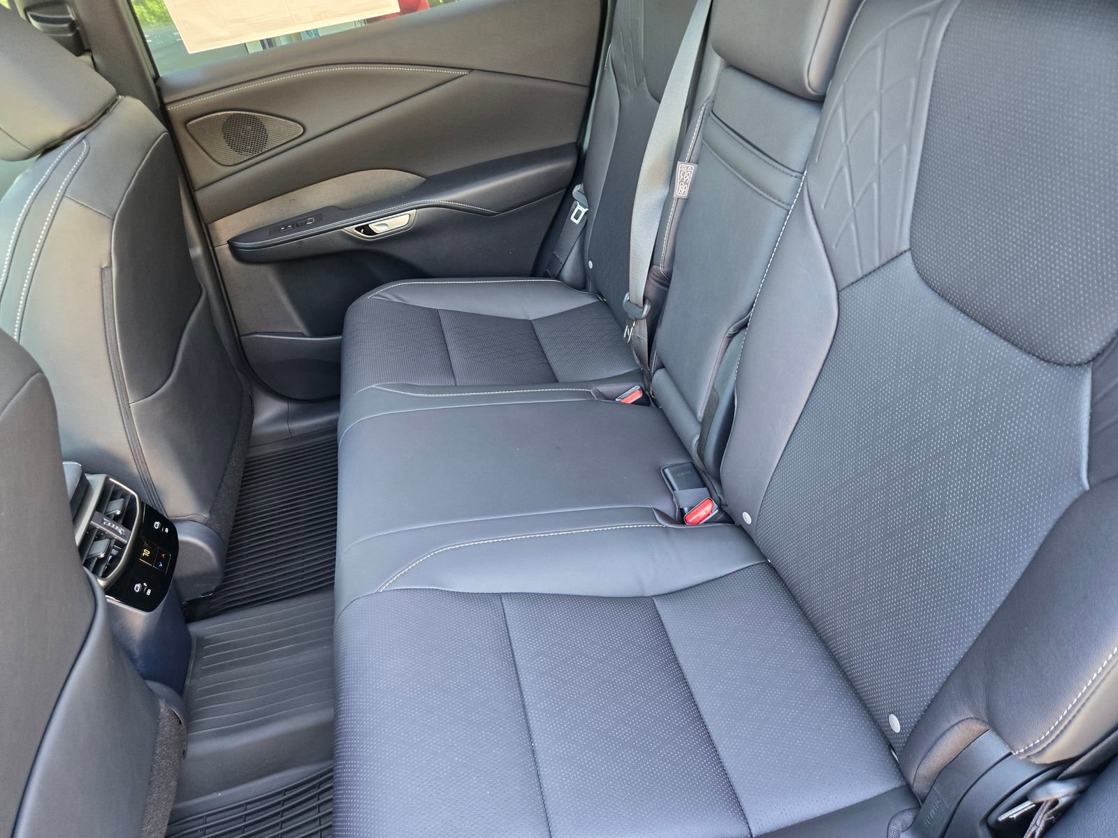 2026 Lexus RX 350 Premium - Photo 31