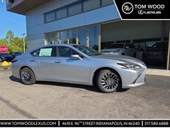 2025 LEXUS ES 300h LUXURY SEDAN