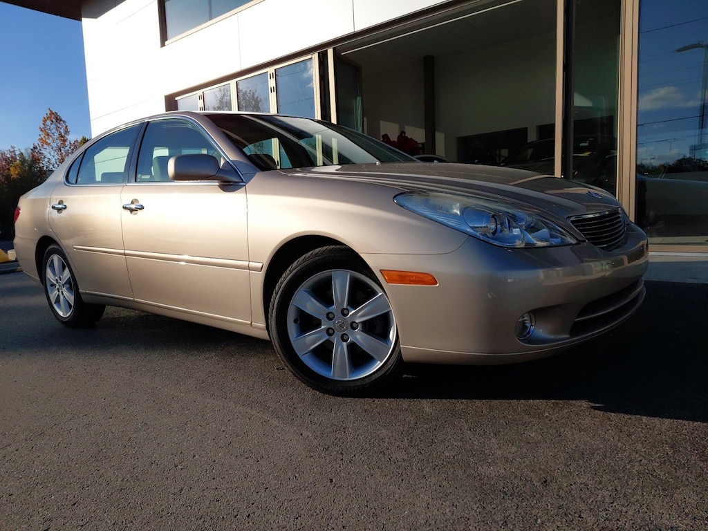 Used 2005 Lexus ES 330 Sedan