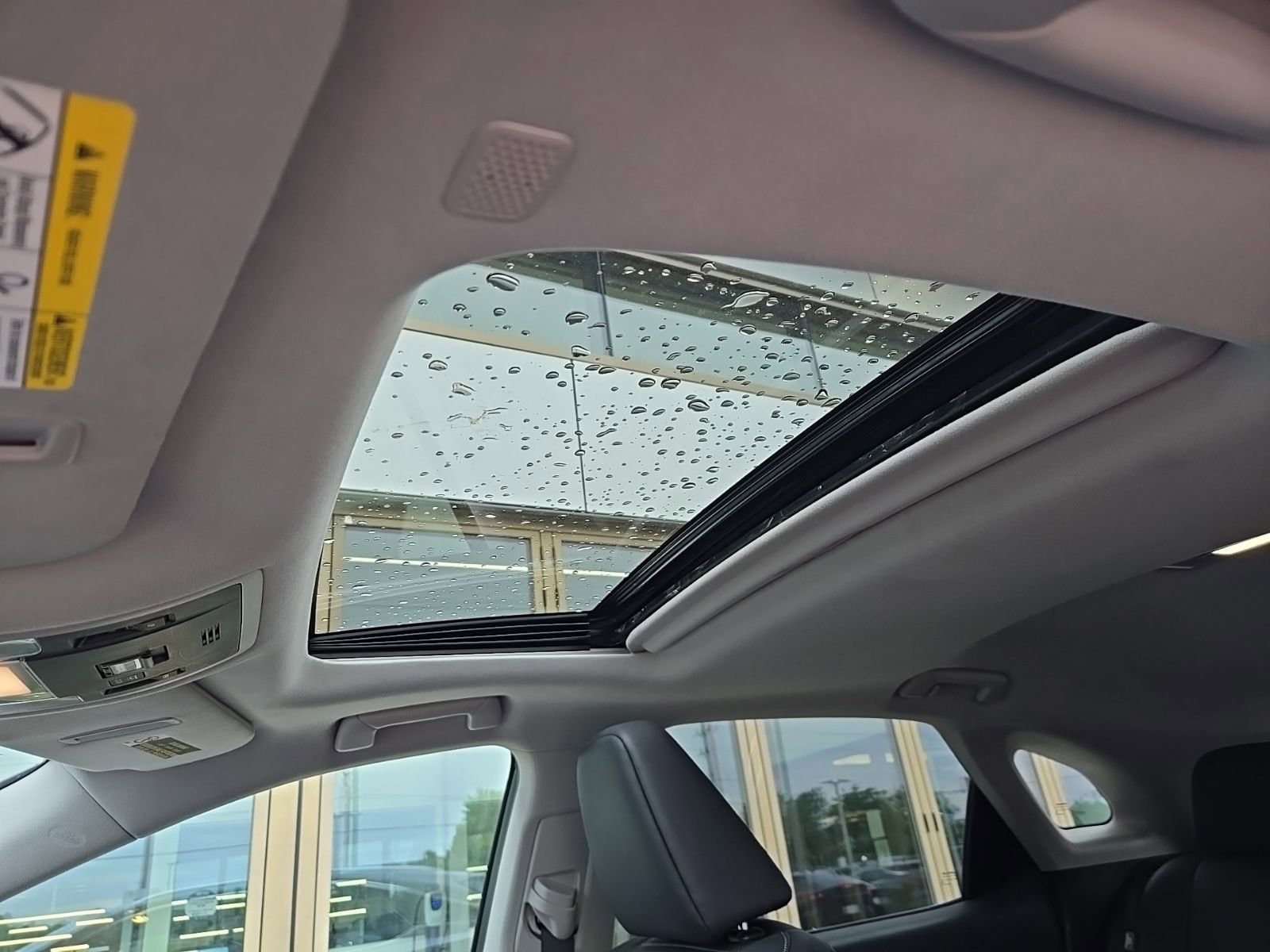 2021 Lexus RX Hybrid 450h - Photo 22