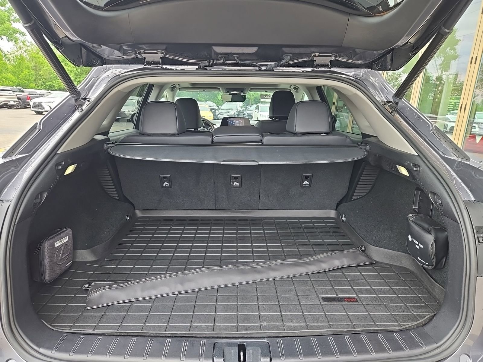 2021 Lexus RX Hybrid 450h - Photo 17