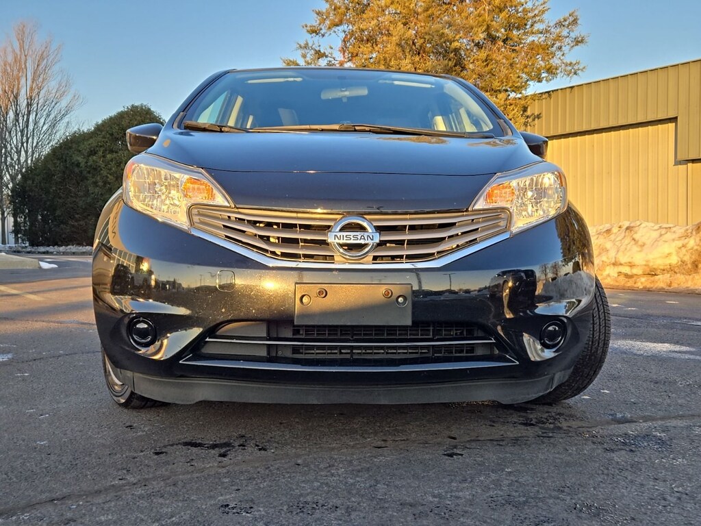 Used 2016 Nissan Versa Note SV Hatchback