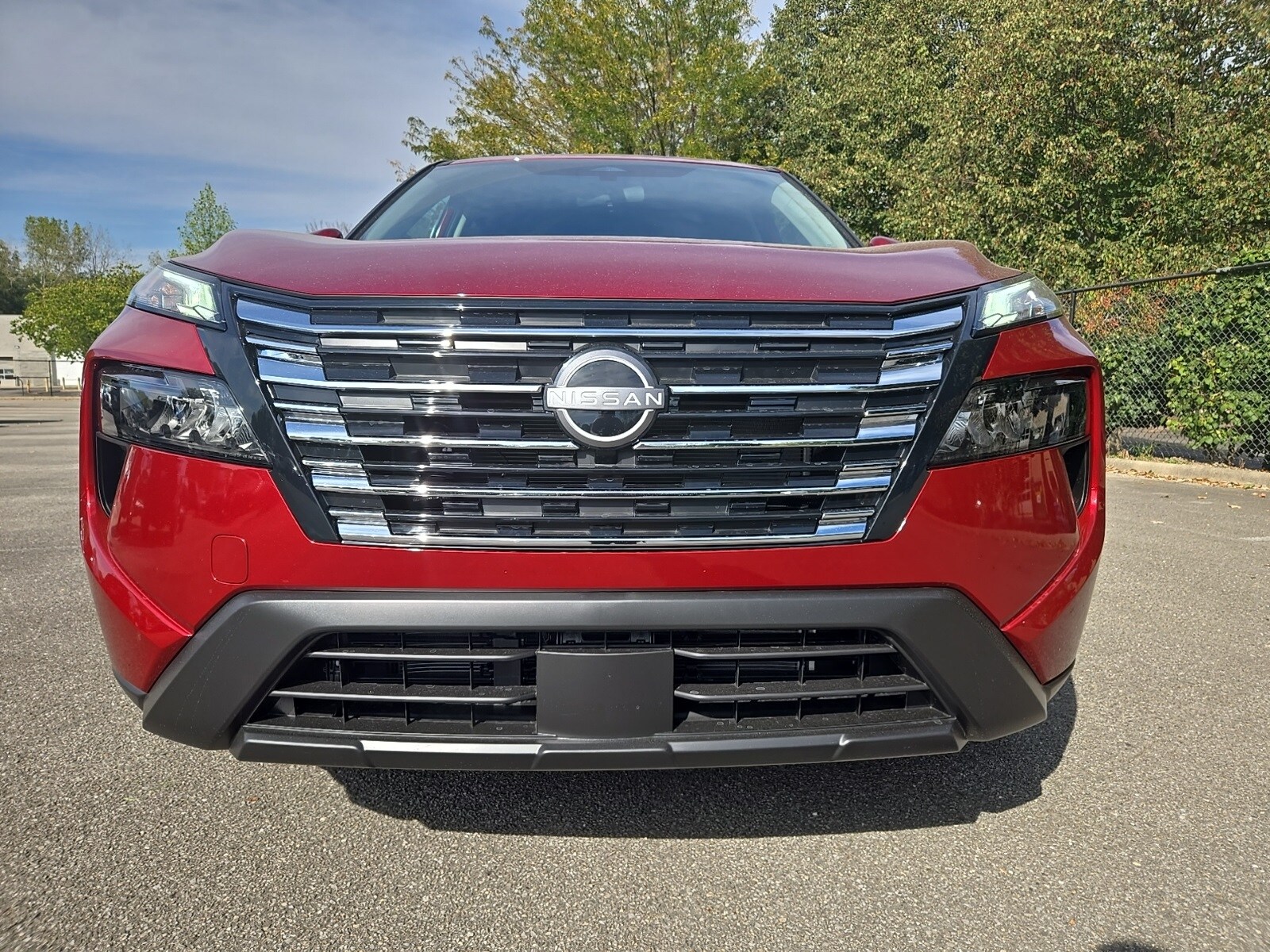 2026 Nissan Rogue SV photo 3