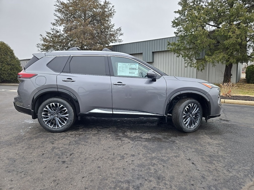 New 2026 Nissan Rogue Platinum SUV