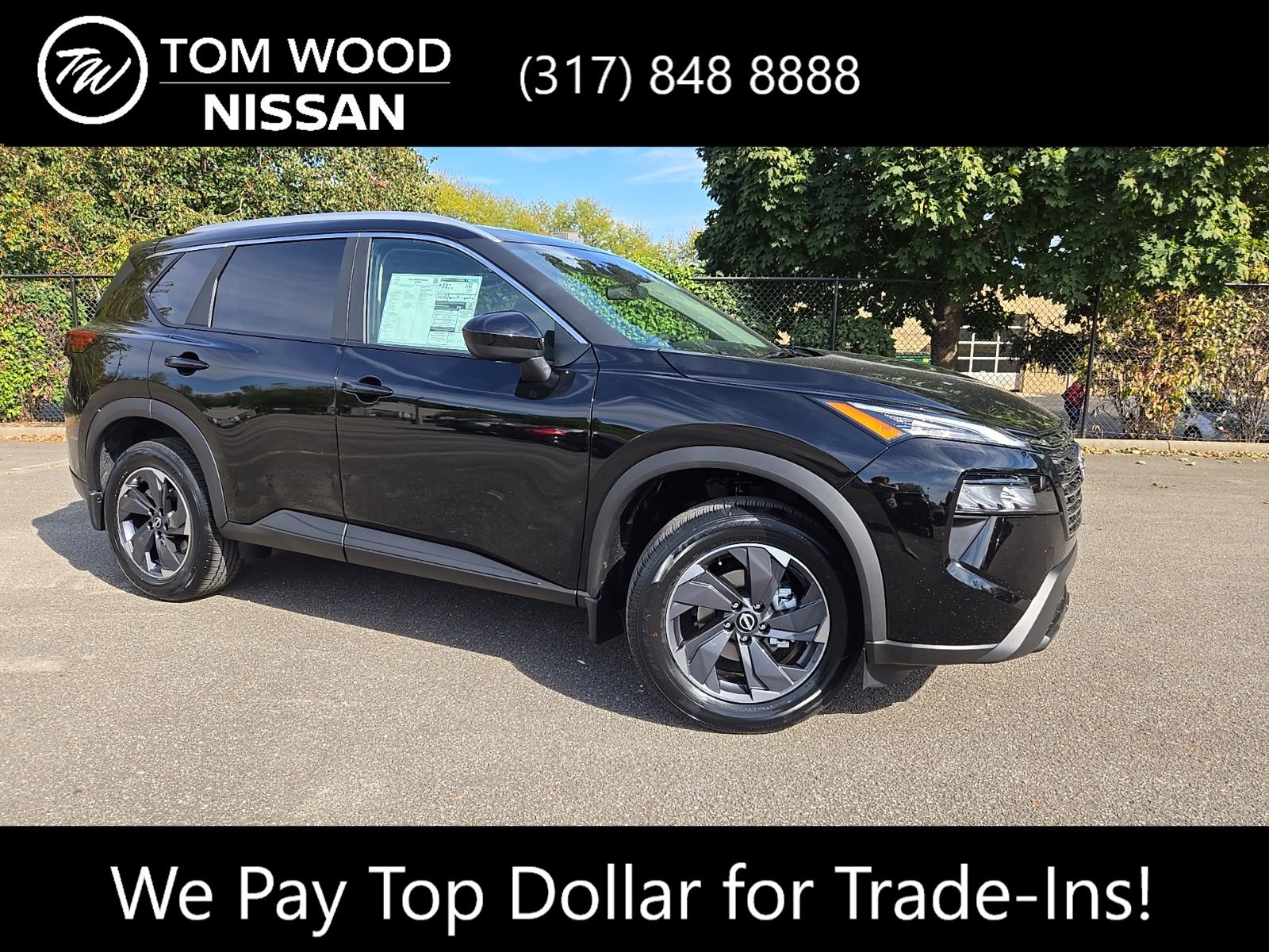 2026 Nissan Rogue SV's photo