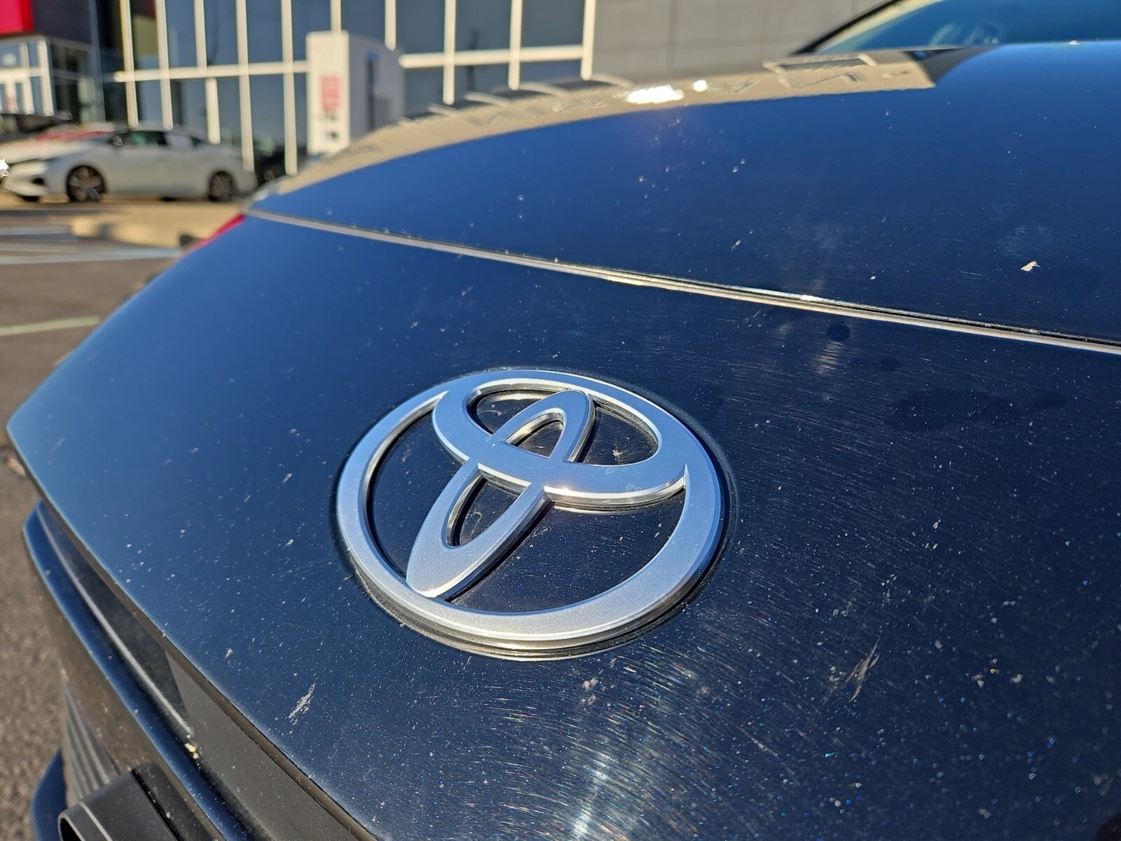 2025 Toyota Camry LE photo 4