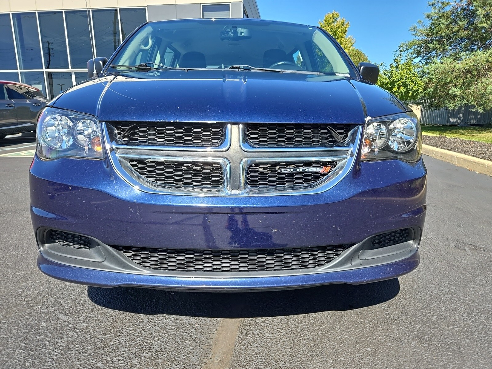 2014 Dodge Grand Caravan SE photo 2