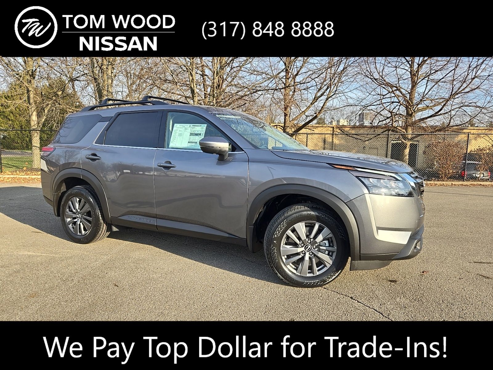 2025 Nissan Pathfinder SV's photo