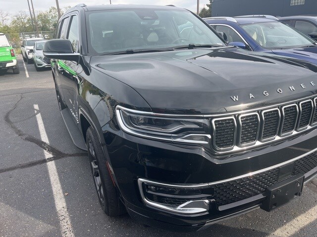 2024 Jeep Wagoneer Series III photo 2