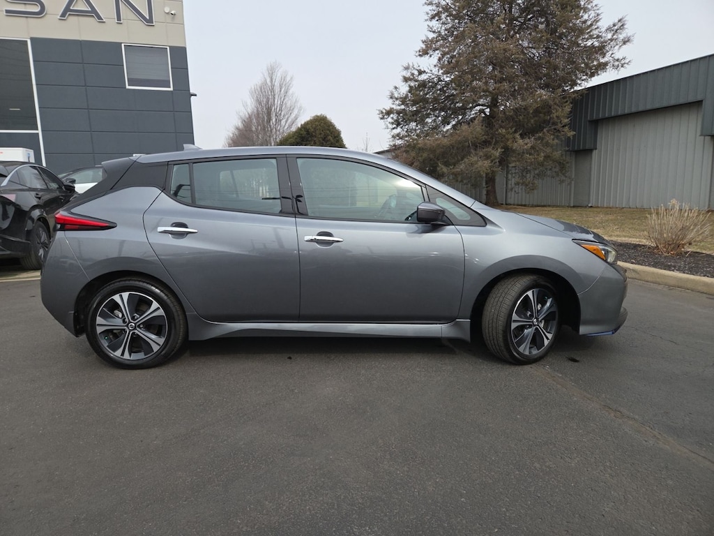 Certified 2022 Nissan LEAF SL Plus Hatchback