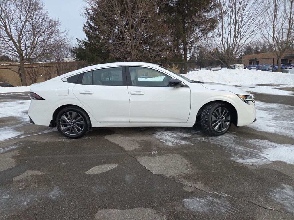 New 2026 Nissan Sentra SL Sedan