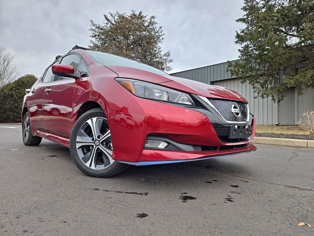 Certified 2020 Nissan LEAF SV Plus Hatchback