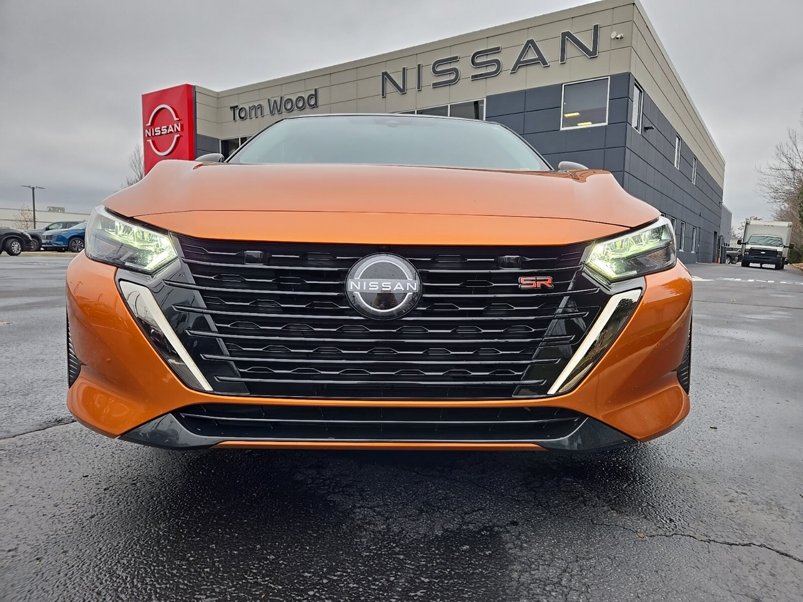 2024 Nissan Sentra SR photo 3