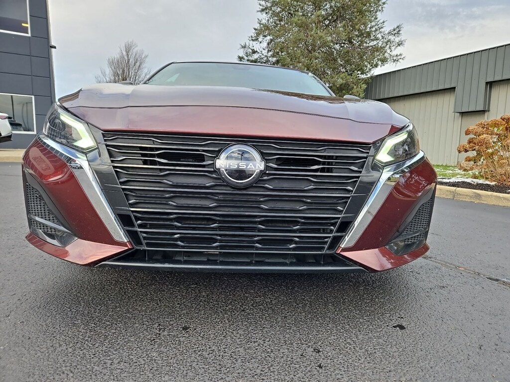 Certified 2024 Nissan Altima 2.5 SV Sedan