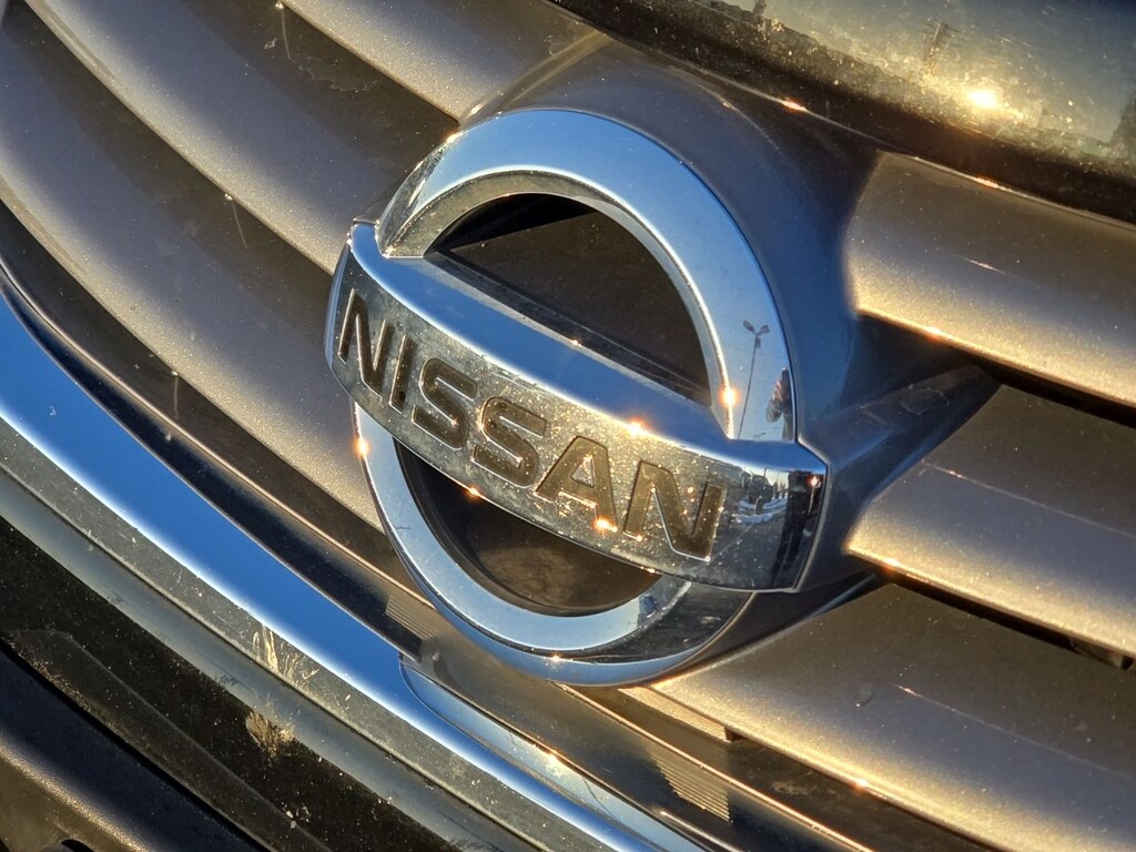 Used 2016 Nissan Versa Note SV Hatchback