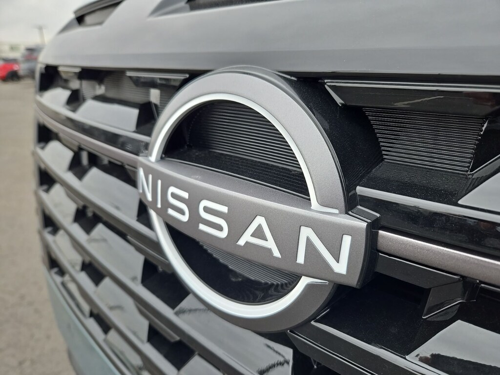 New 2026 Nissan Pathfinder Platinum SUV