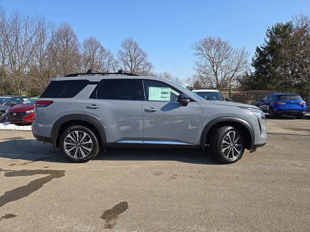 New 2026 Nissan Pathfinder Platinum SUV