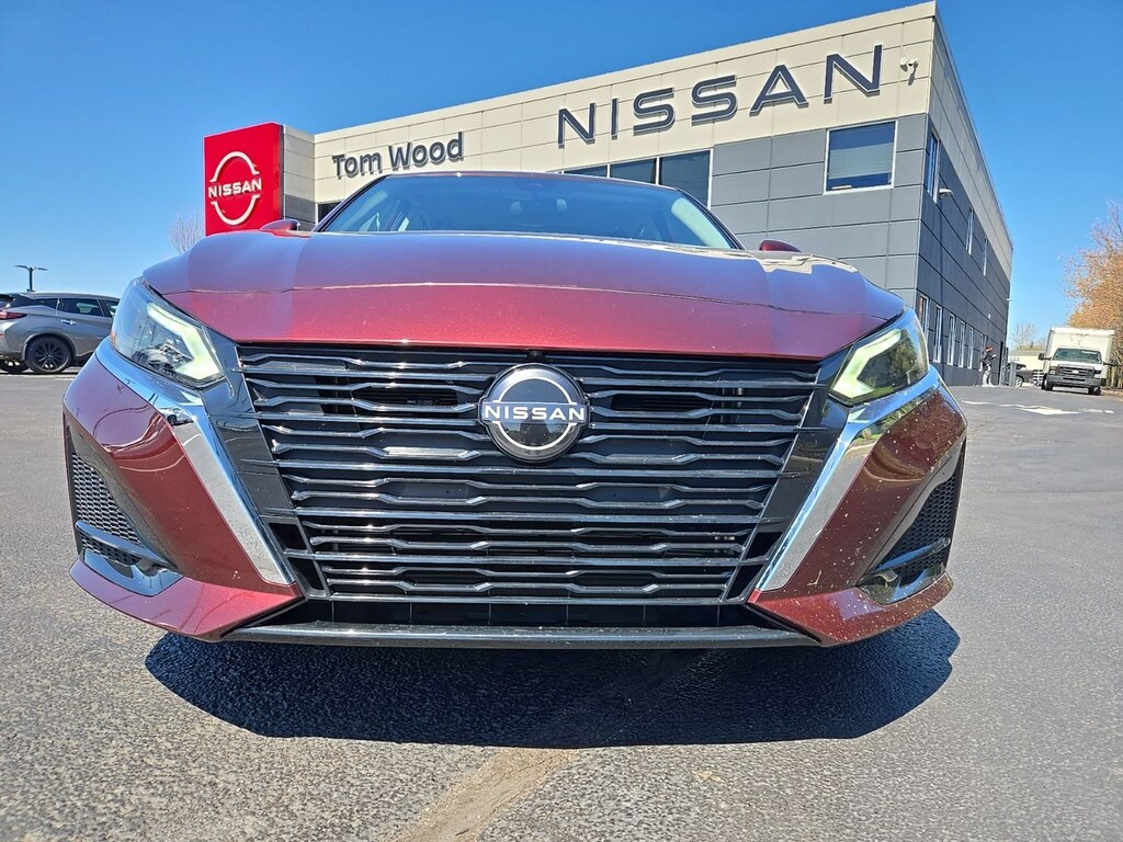 Certified 2024 Nissan Altima 2.5 SL Sedan